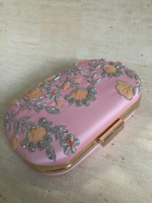 Suhaavi (ST841) (Pink)