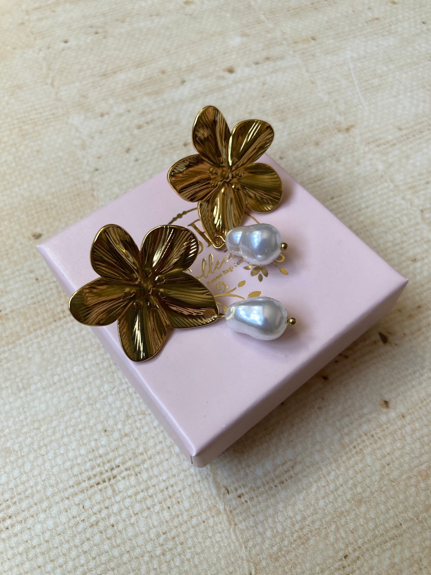 Gold Flower Pearl Drop Earrings (ST1065)