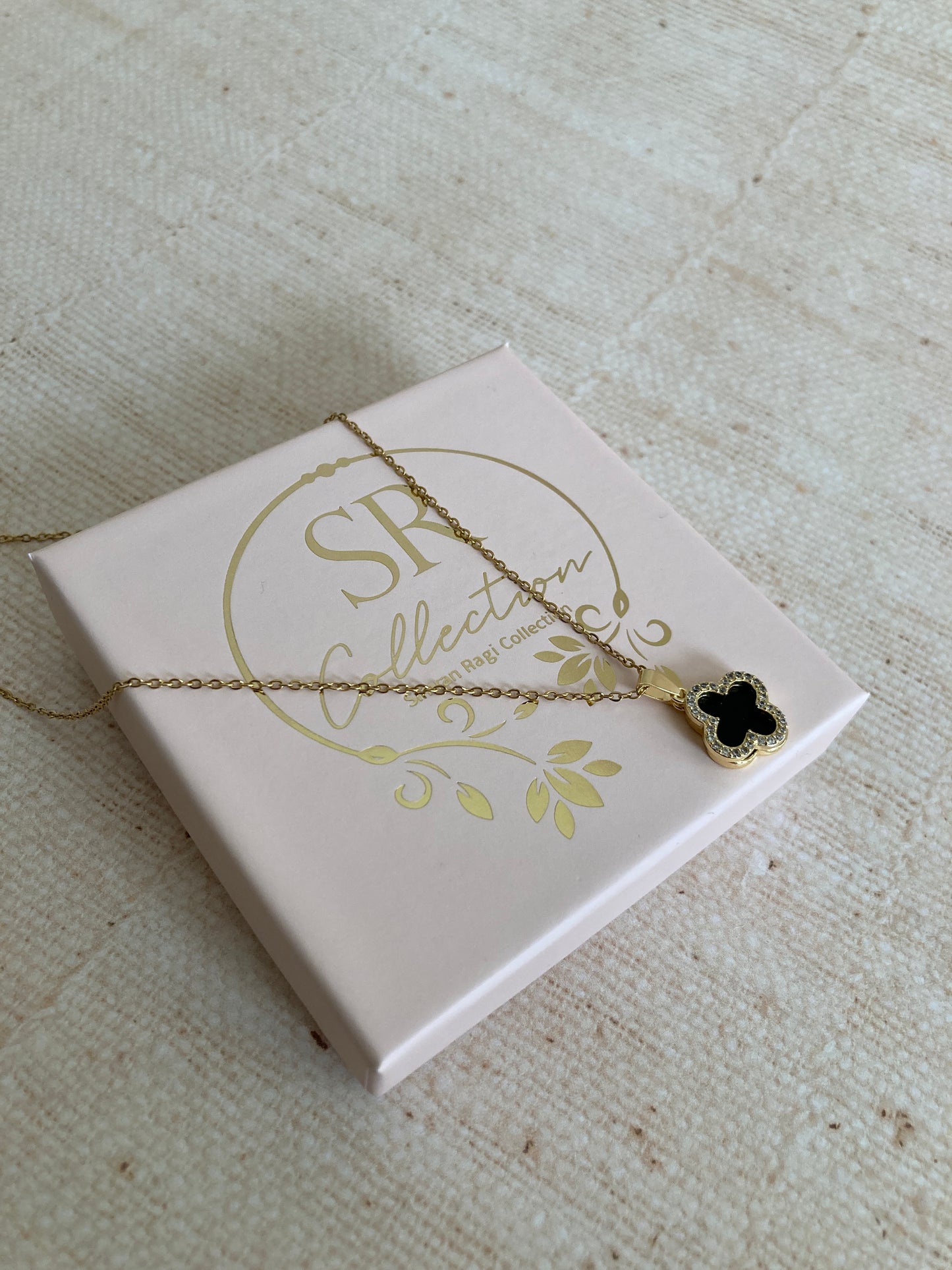 Fashion Four Leaf Clover Necklace (ST869) (Black)