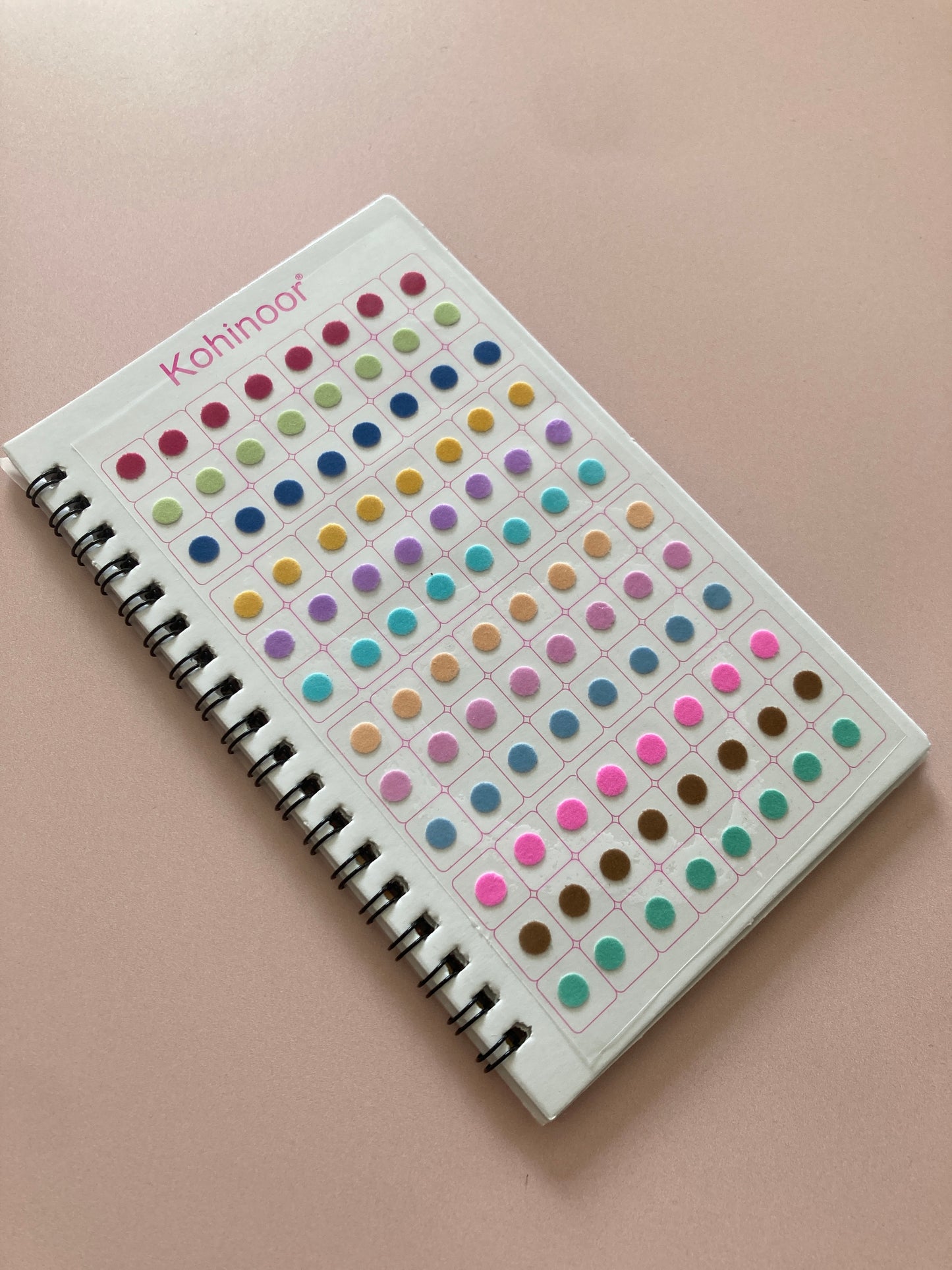 Pastel Round 576 Round Bindi Booklet (ST1069)