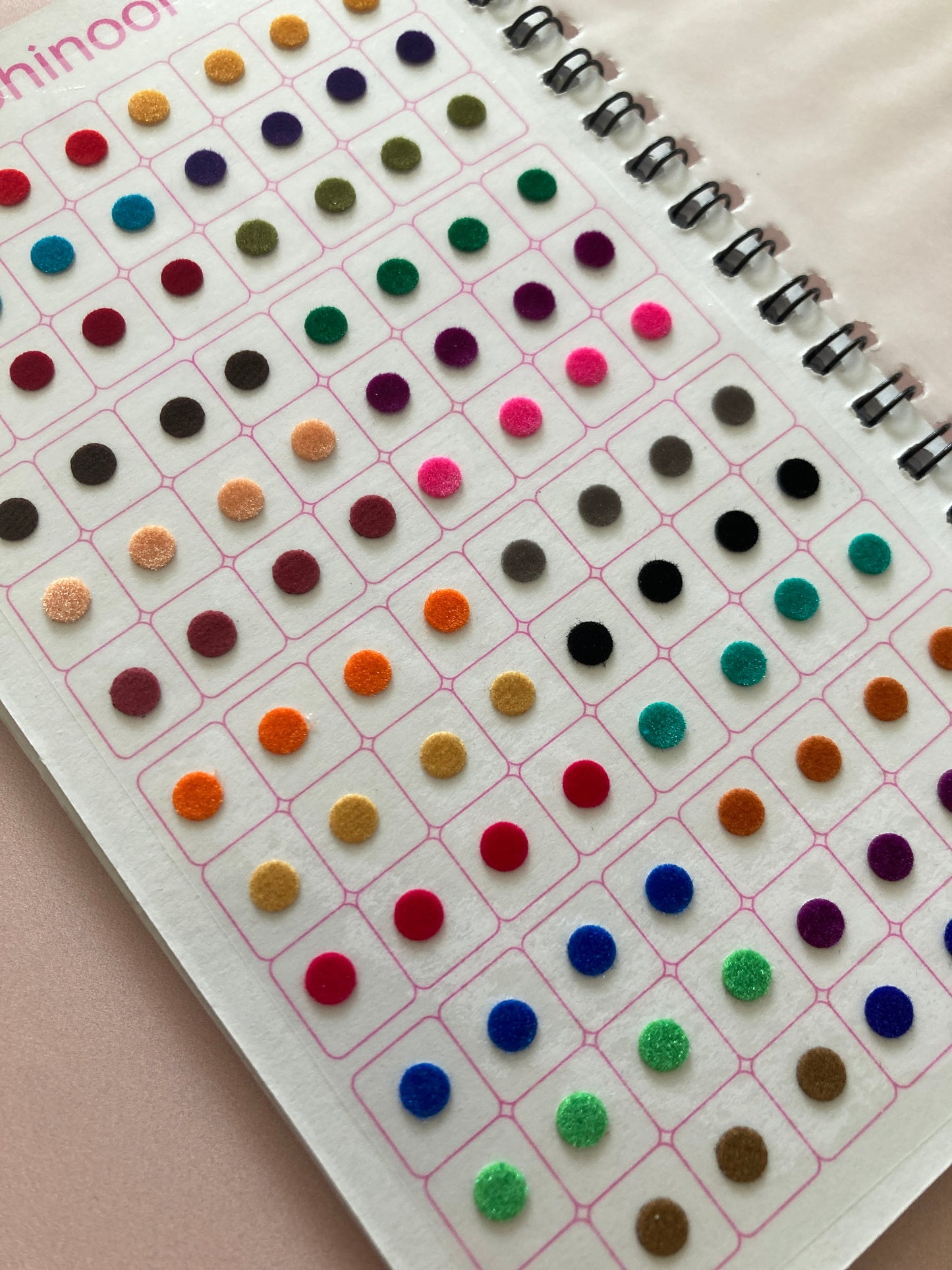 Pastel Round 576 Round Bindi Booklet (ST1069)