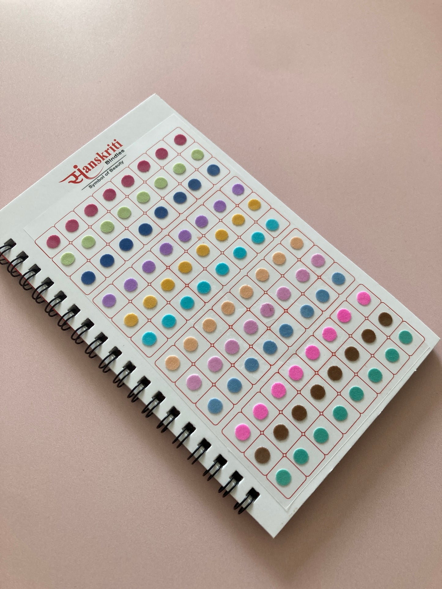 Plain Pastel Round 960 Bindi Booklet (ST911)