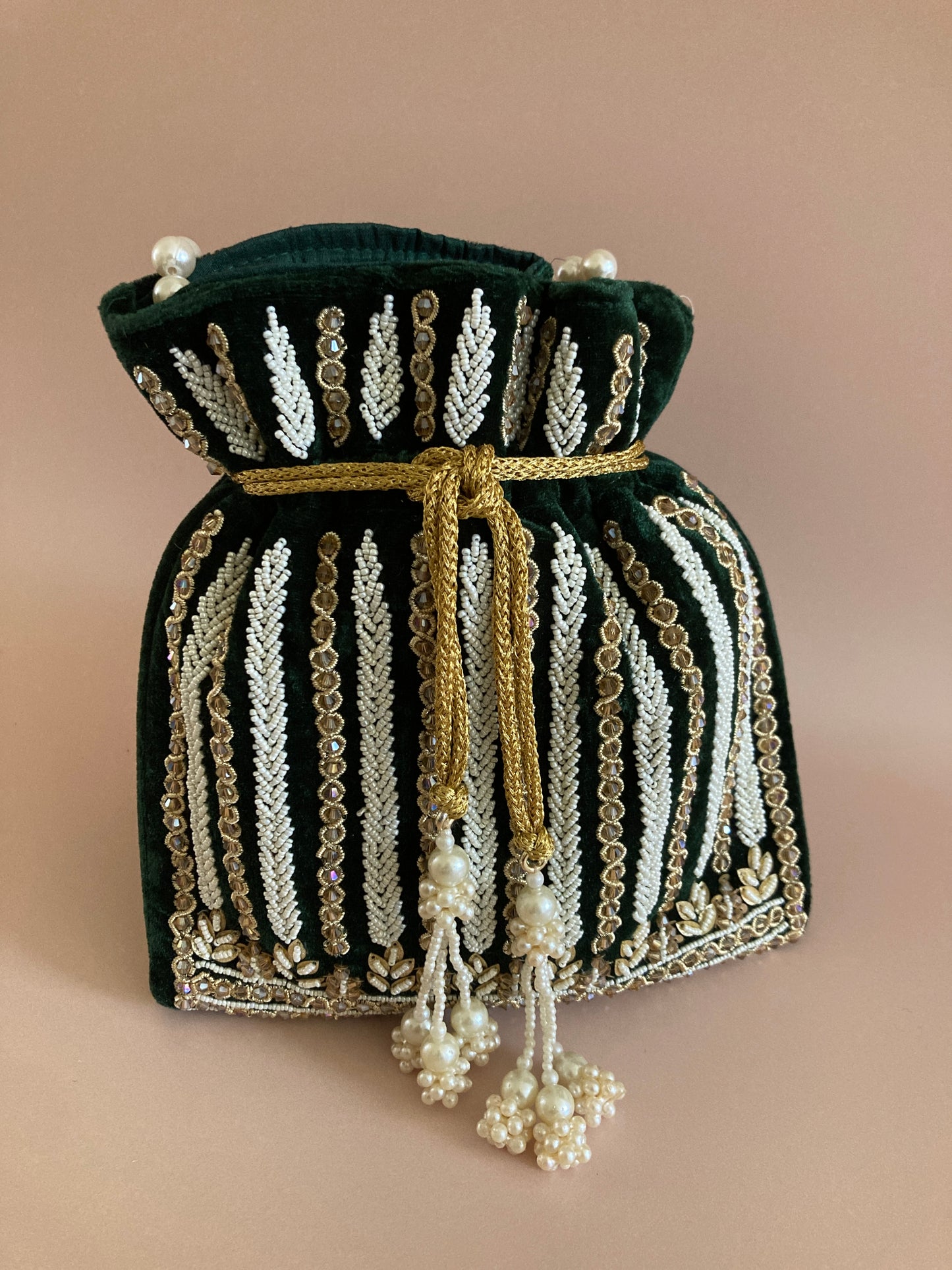 Mehar Emerald Velvet Potli (ST882)