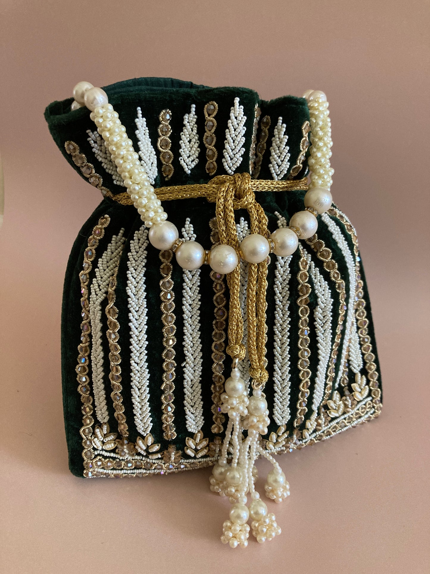 Mehar Emerald Velvet Potli (ST882)