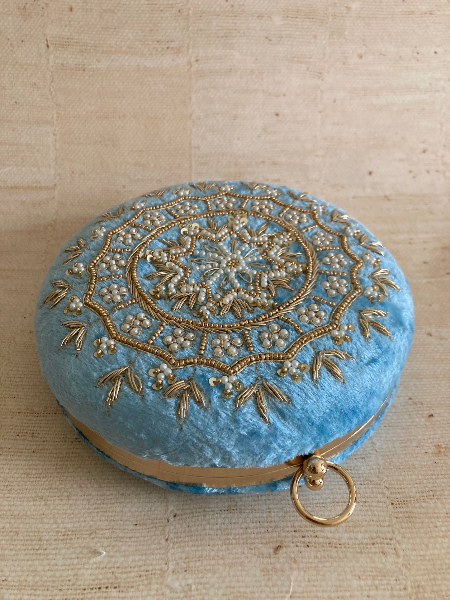Aarza Blue Bangle Clutch (ST735)