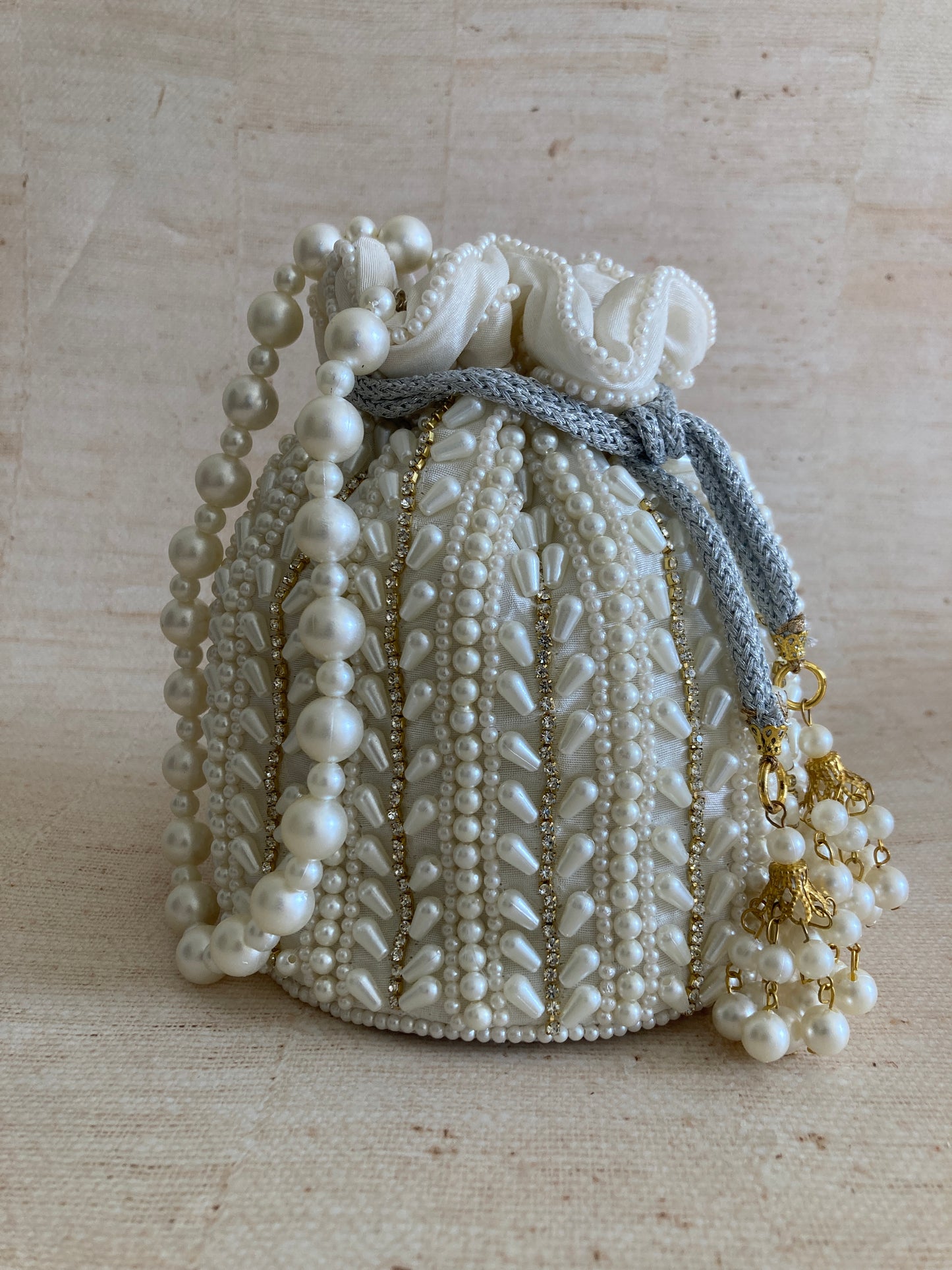 Olivia Pearl Potli (Pearl Wrist Chain) (White Ivory) (ST356)