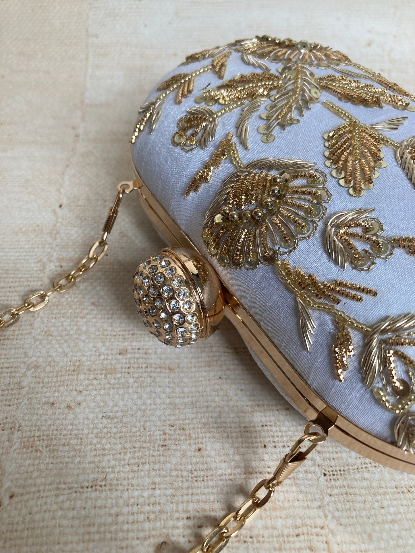 Avneet Oval Clutch (ST1076) (Off White)