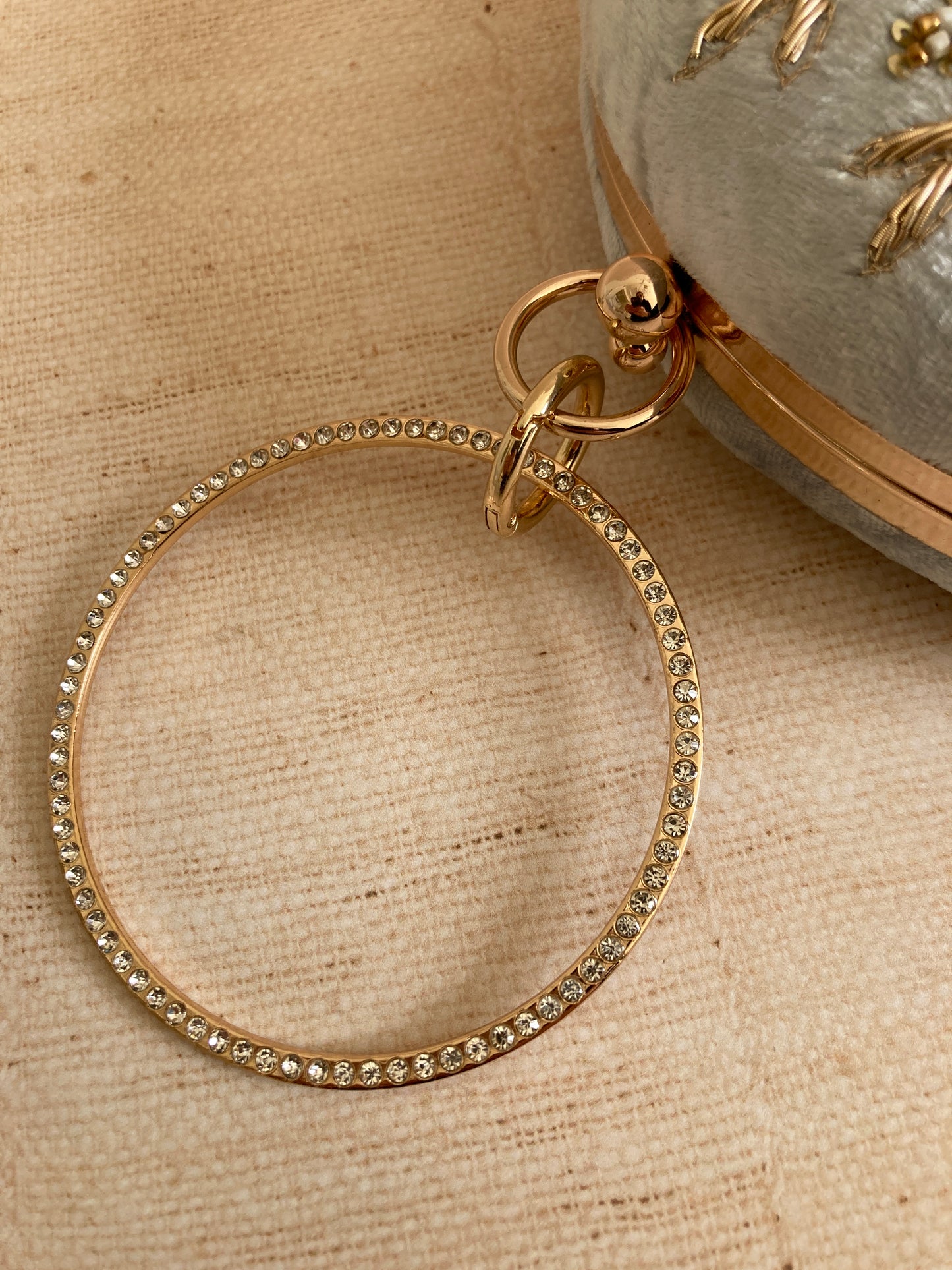 Aarza Light Blue Velvet Bangle Clutch (ST735)