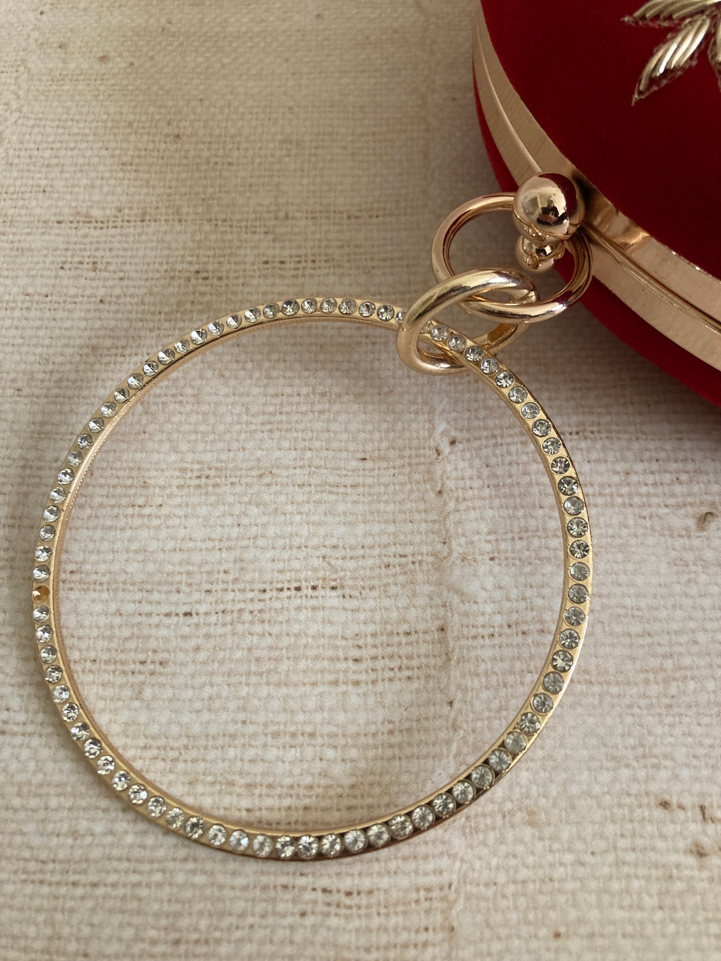 Aarza Red Velvet Bangle Clutch (ST735)