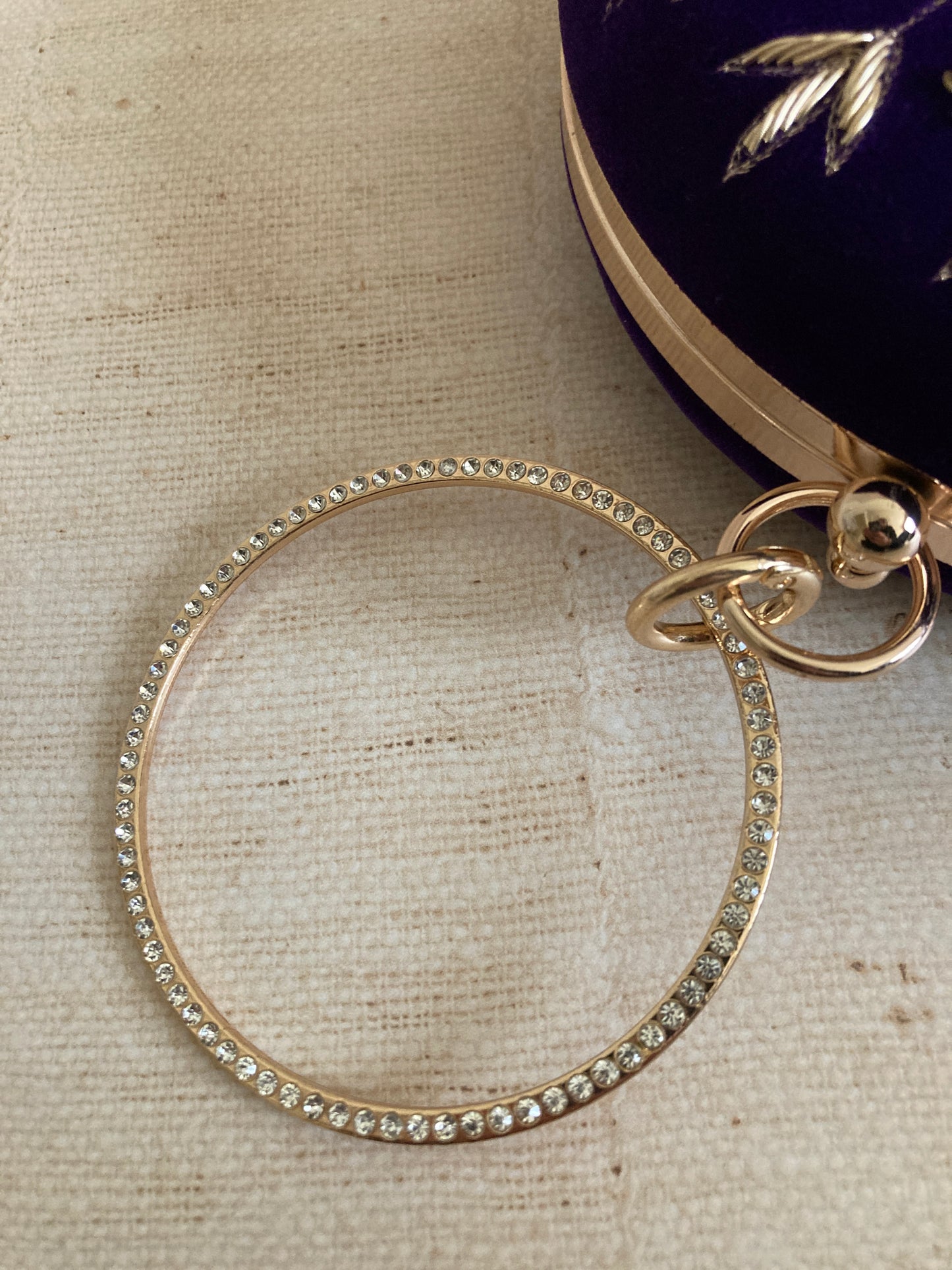 Aarza Purple Velvet Bangle Clutch (ST735)
