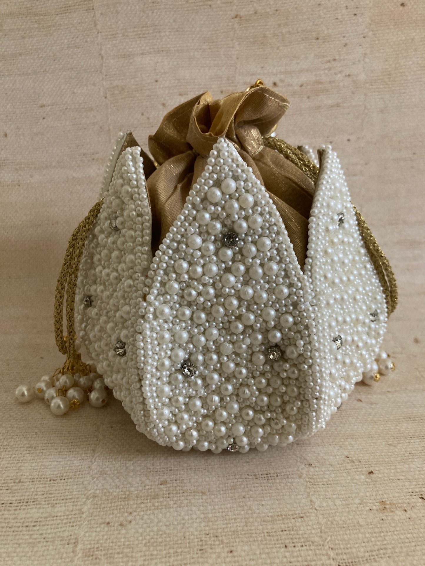 Jasmine Potli (Pearl Embellished White) (ST148)