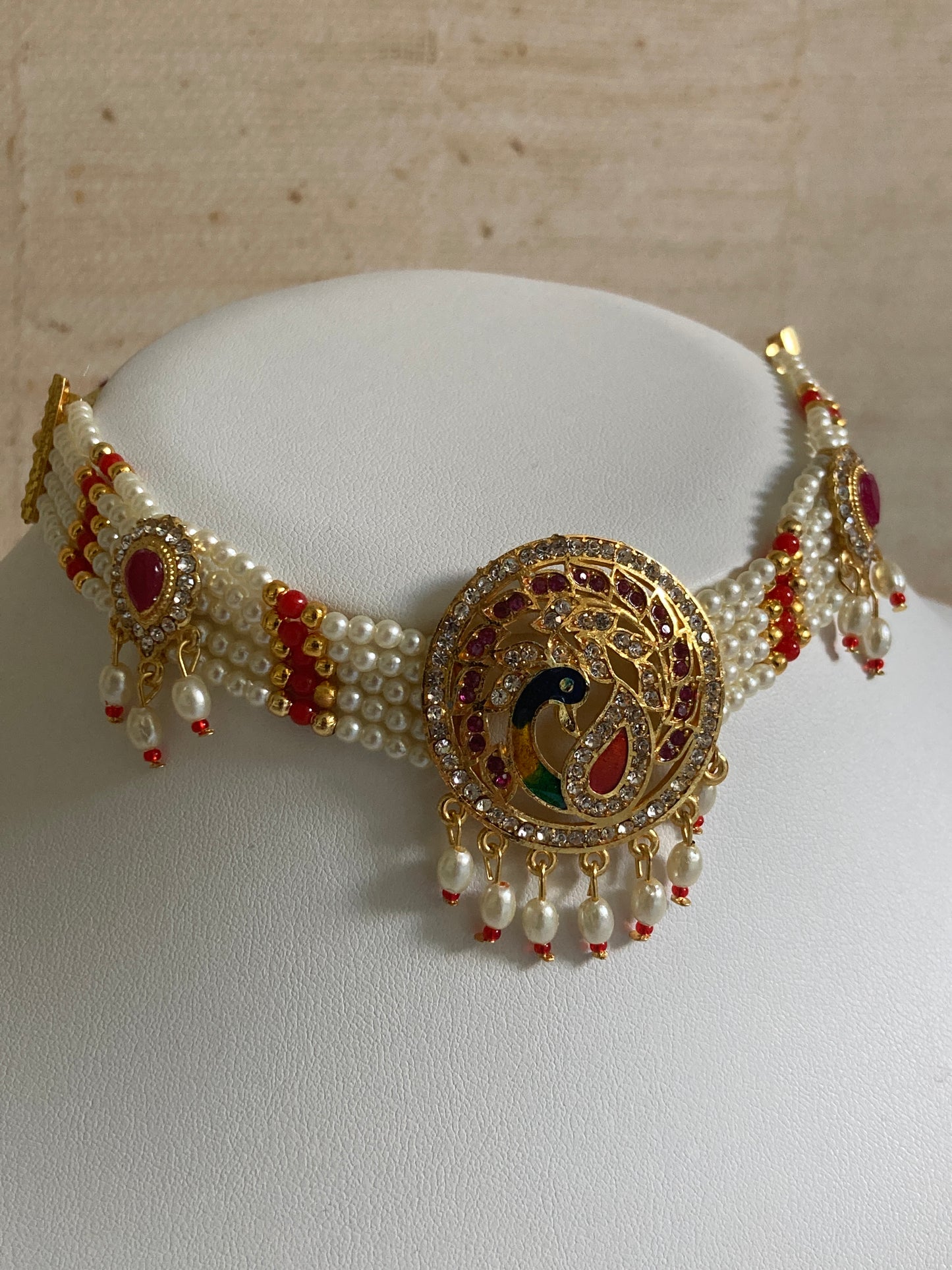 Peacock Gold Plated Austrian Stone And Pearl Choker Necklace Set (ST886) (Red)