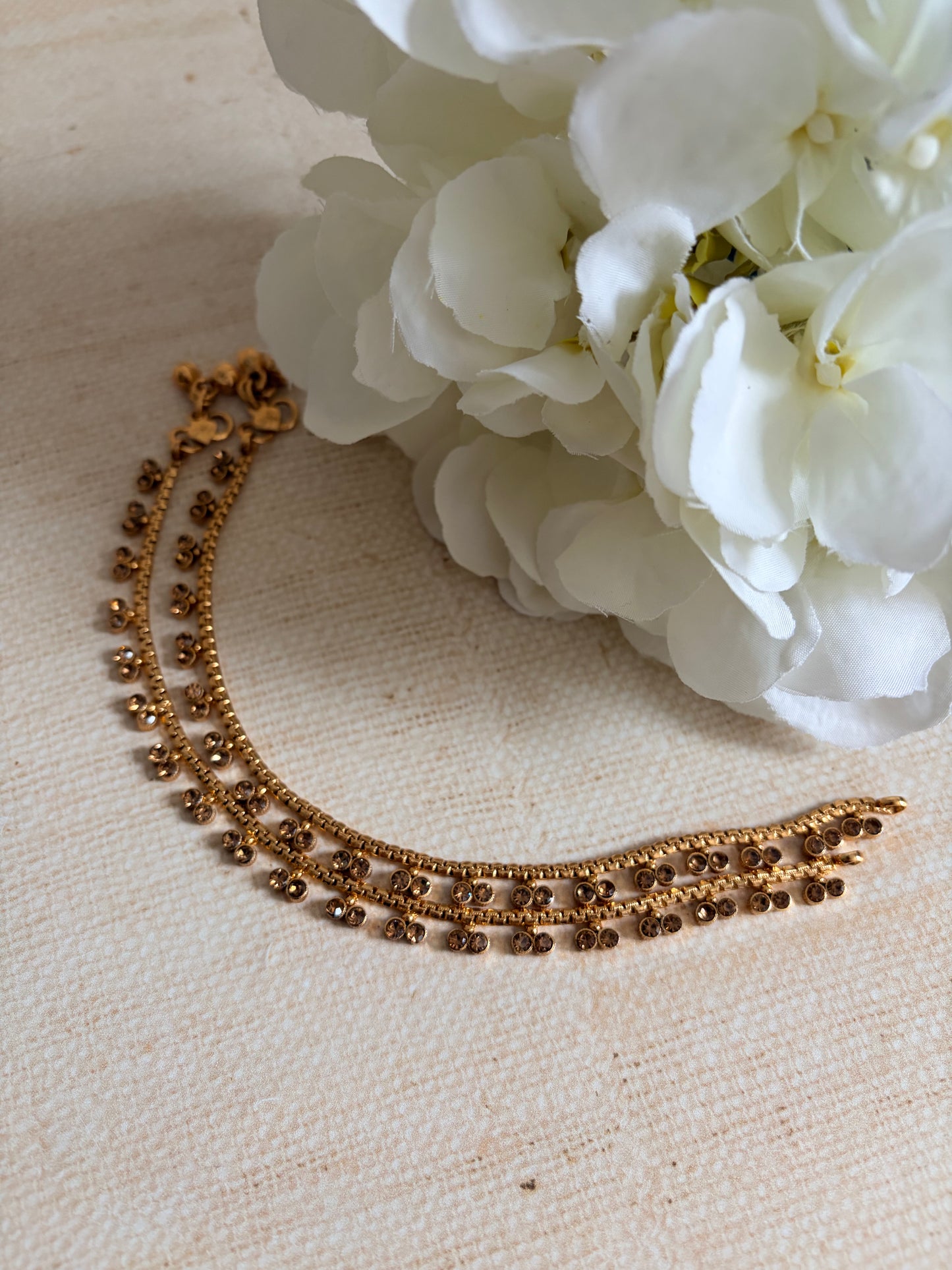 Girls Gold Plated Adjustable Anklets/Payal (ST1060)