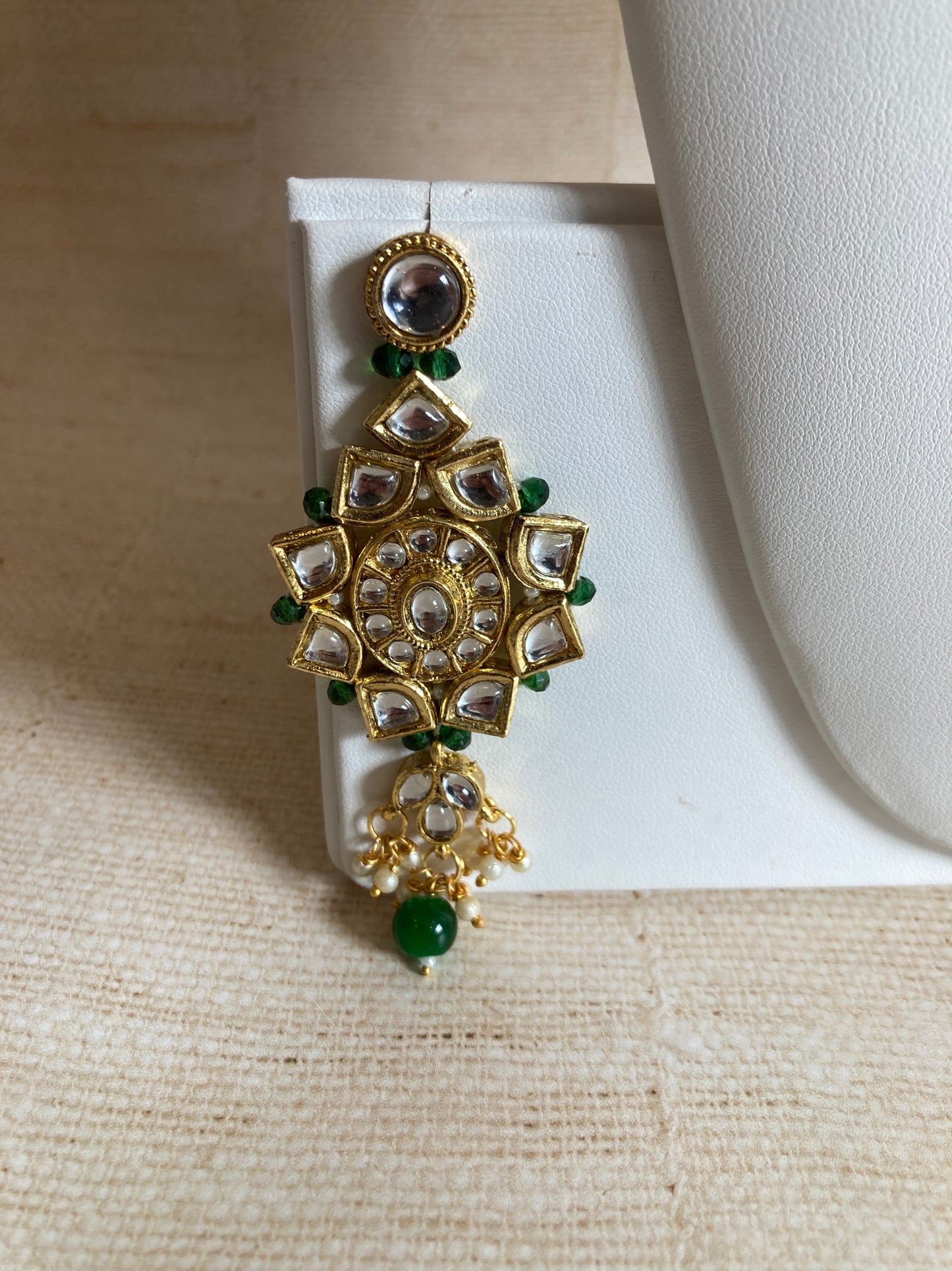 Saachi Gold Plated Kundan And Pearl Emerald Green Choker Set (ST184)