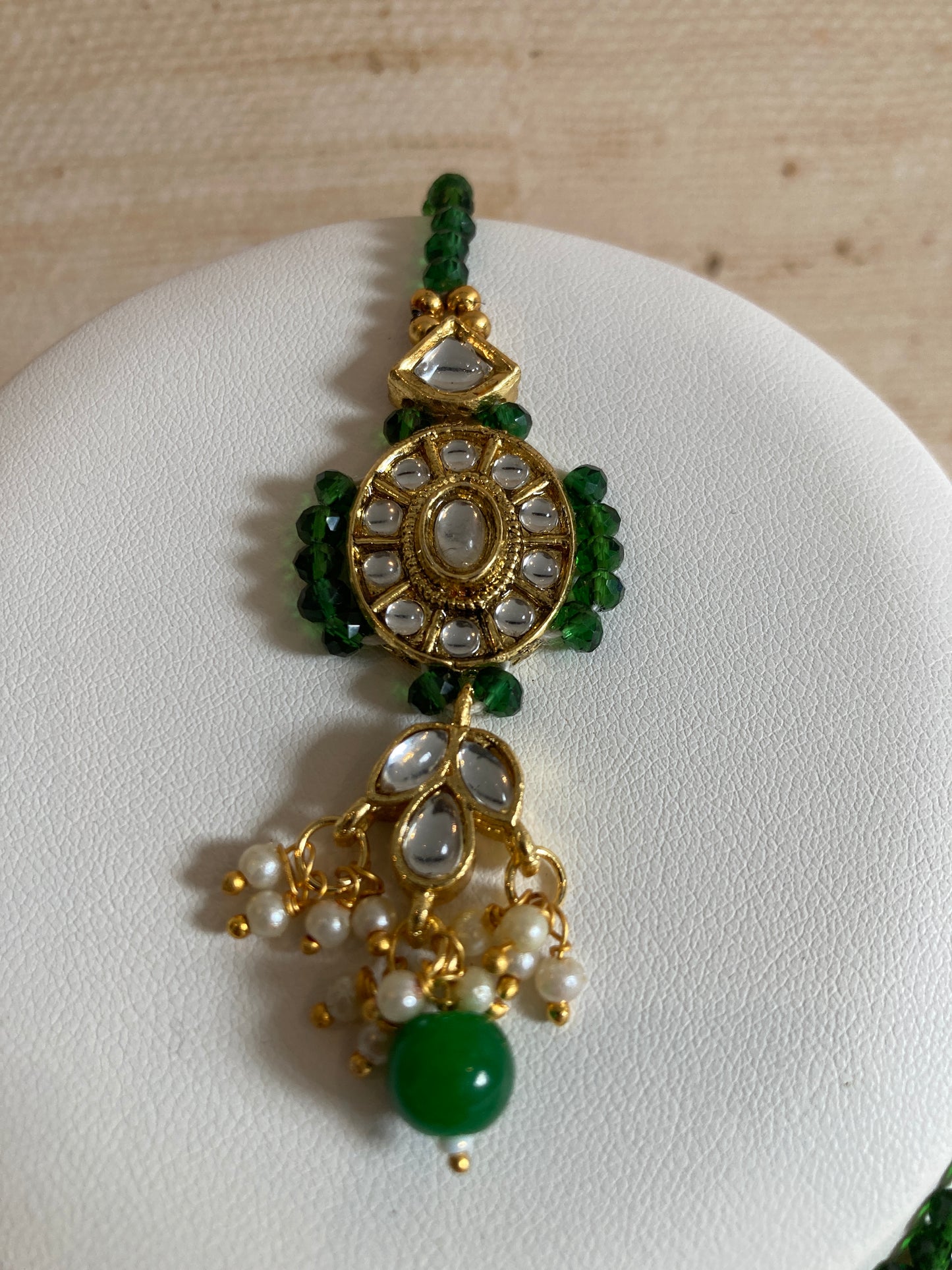 Saachi Gold Plated Kundan And Pearl Emerald Green Choker Set (ST184)