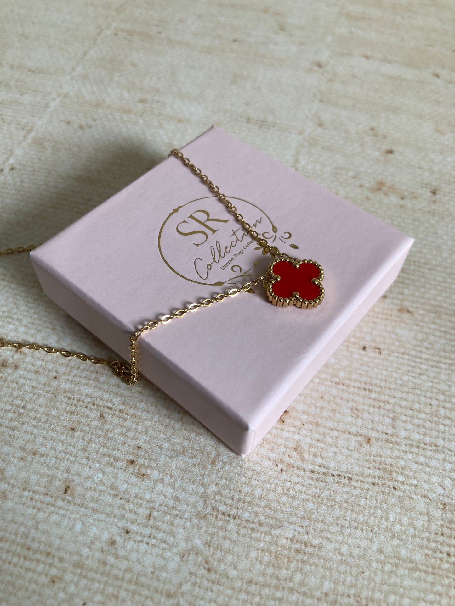 Red Single Clover Gold Plated Necklace (ST908)