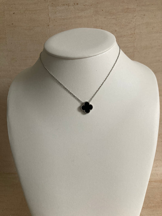 Black Single Clover Silver Necklace (ST919)