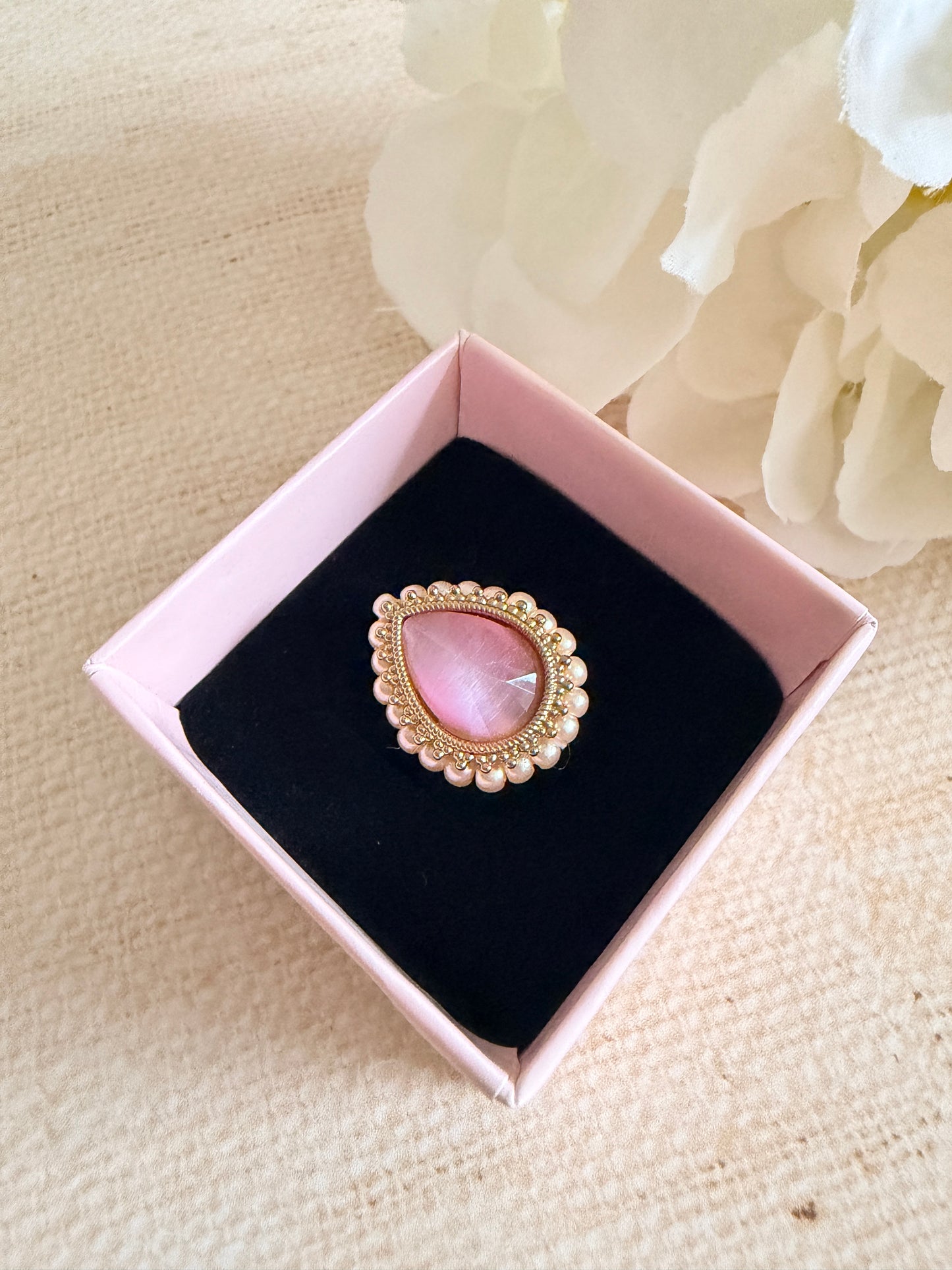 Maya Pink Pearl Gold Ring (ST1109)