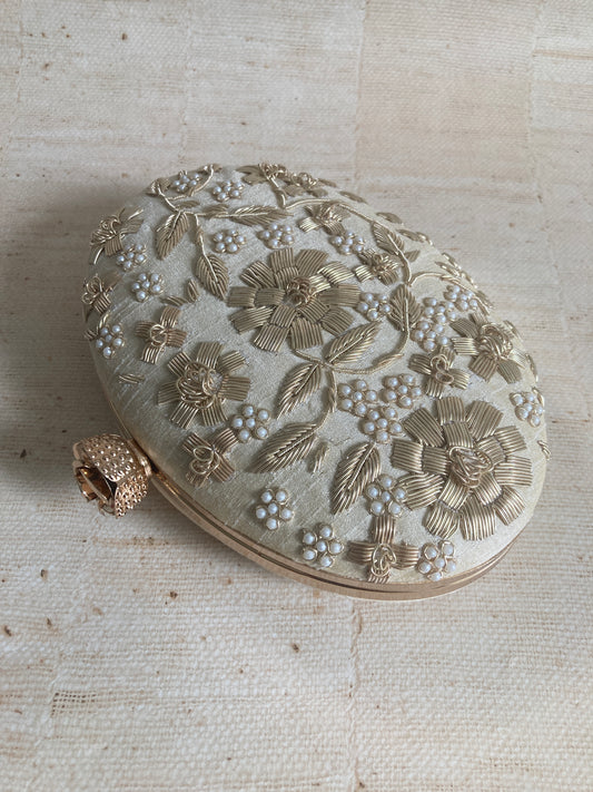 Florence (Oval Clutch) (Gold) (ST923)