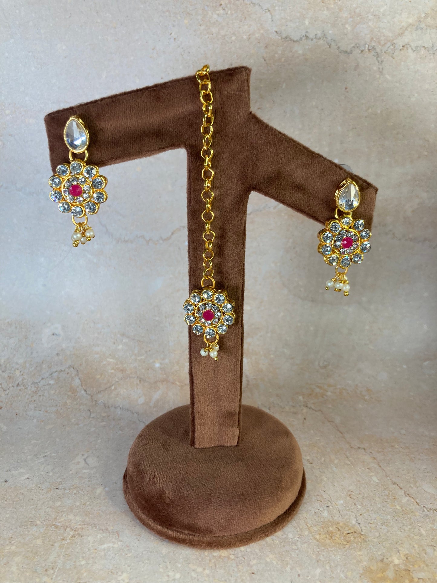 Nargis Gold Plated Choker Set (ST171)(Silver, Emerald And Pink)