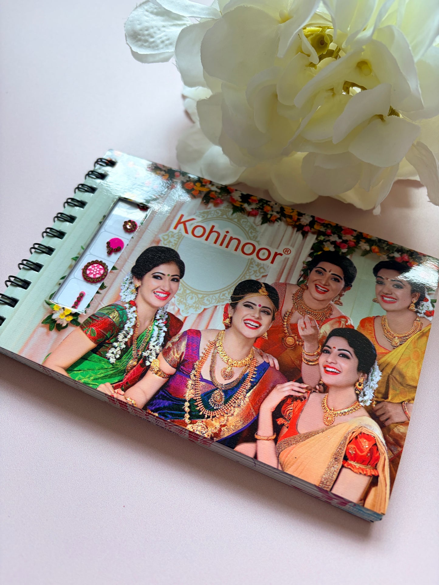 Assorted Designs Antique Stone 5 Page 250 Bindi Booklet (ST1119)