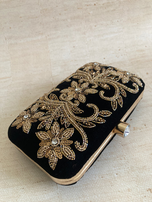Alam Rectangular Black Velvet Clutch (ST961)
