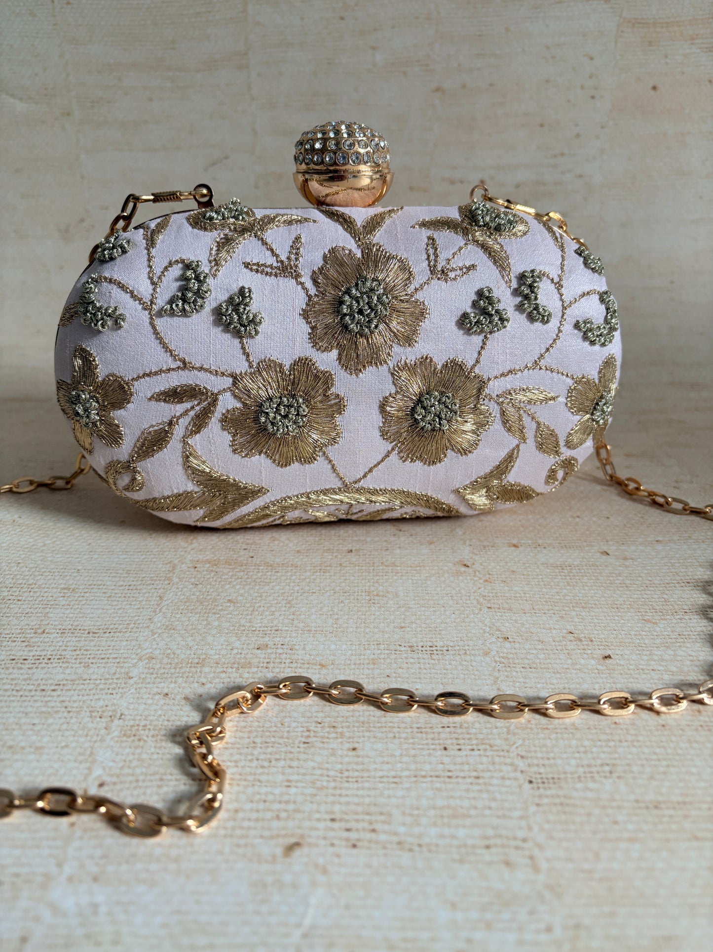 Freya Oval Pink Clutch (ST1159)