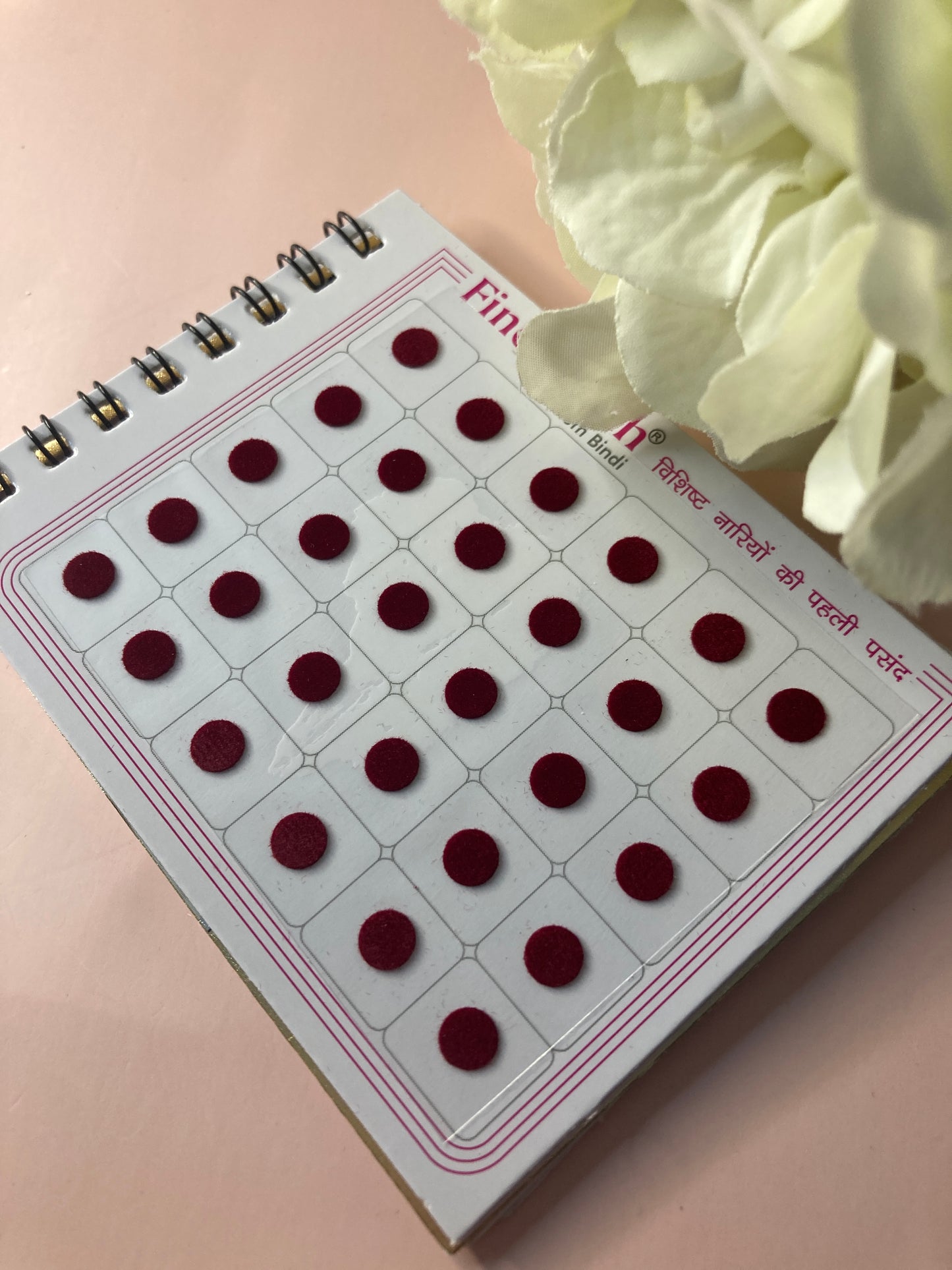 Plain Medium 120 Bindi Booklet (ST766)