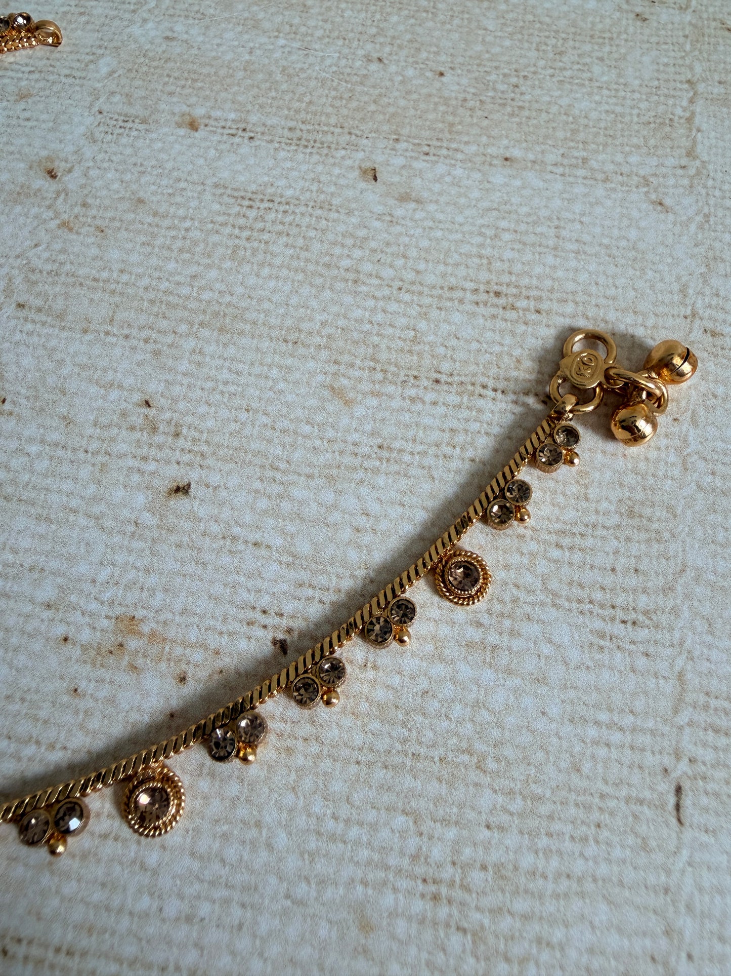 Antique Gold Adjustable Anklets/Payal (ST1190)
