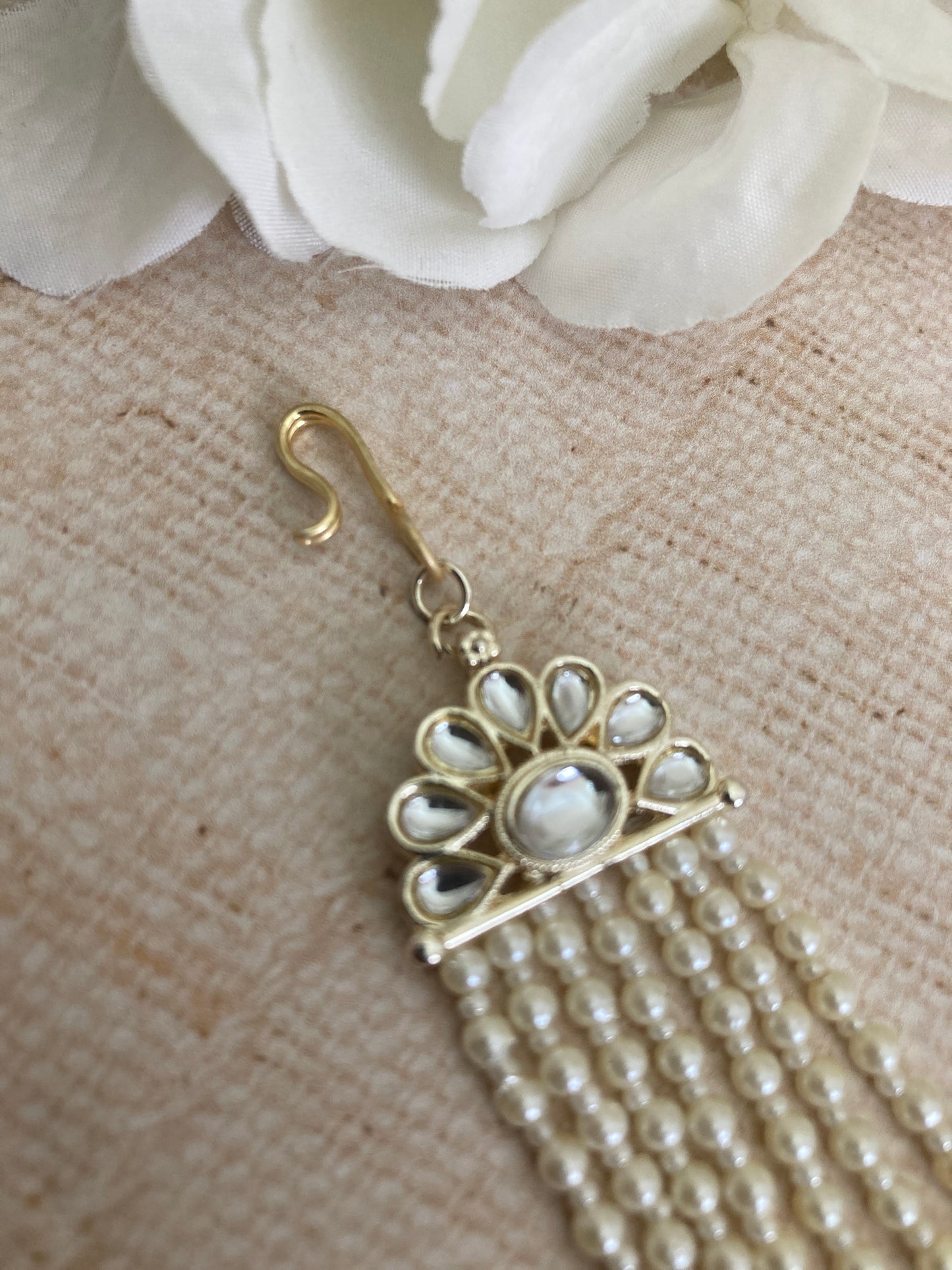 White Pearl Gold Plated Pearl Passa/Jhumar (ST977)