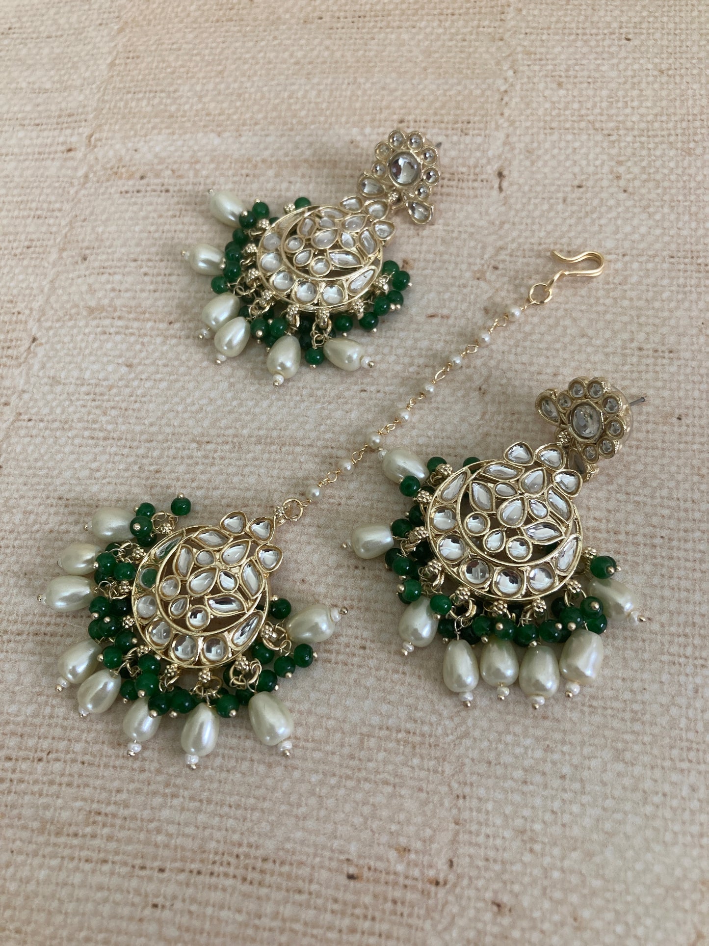 Noor Emerald Green Gold Plated Kundan Earrings And Tikka Set (ST979)