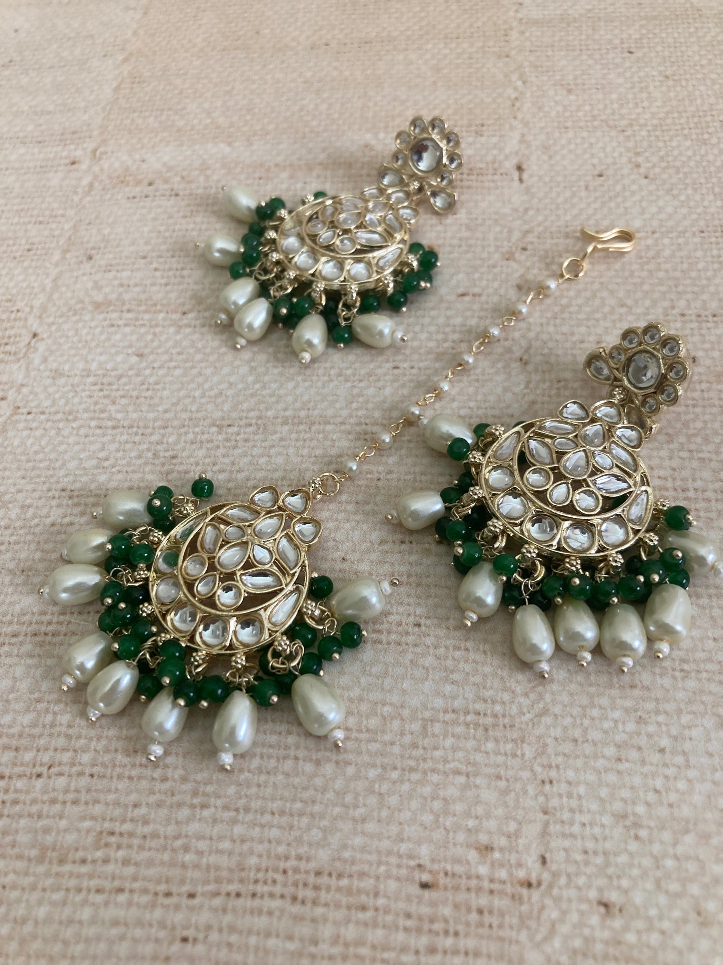 Noor Emerald Green Gold Plated Kundan Earrings And Tikka Set (ST979)