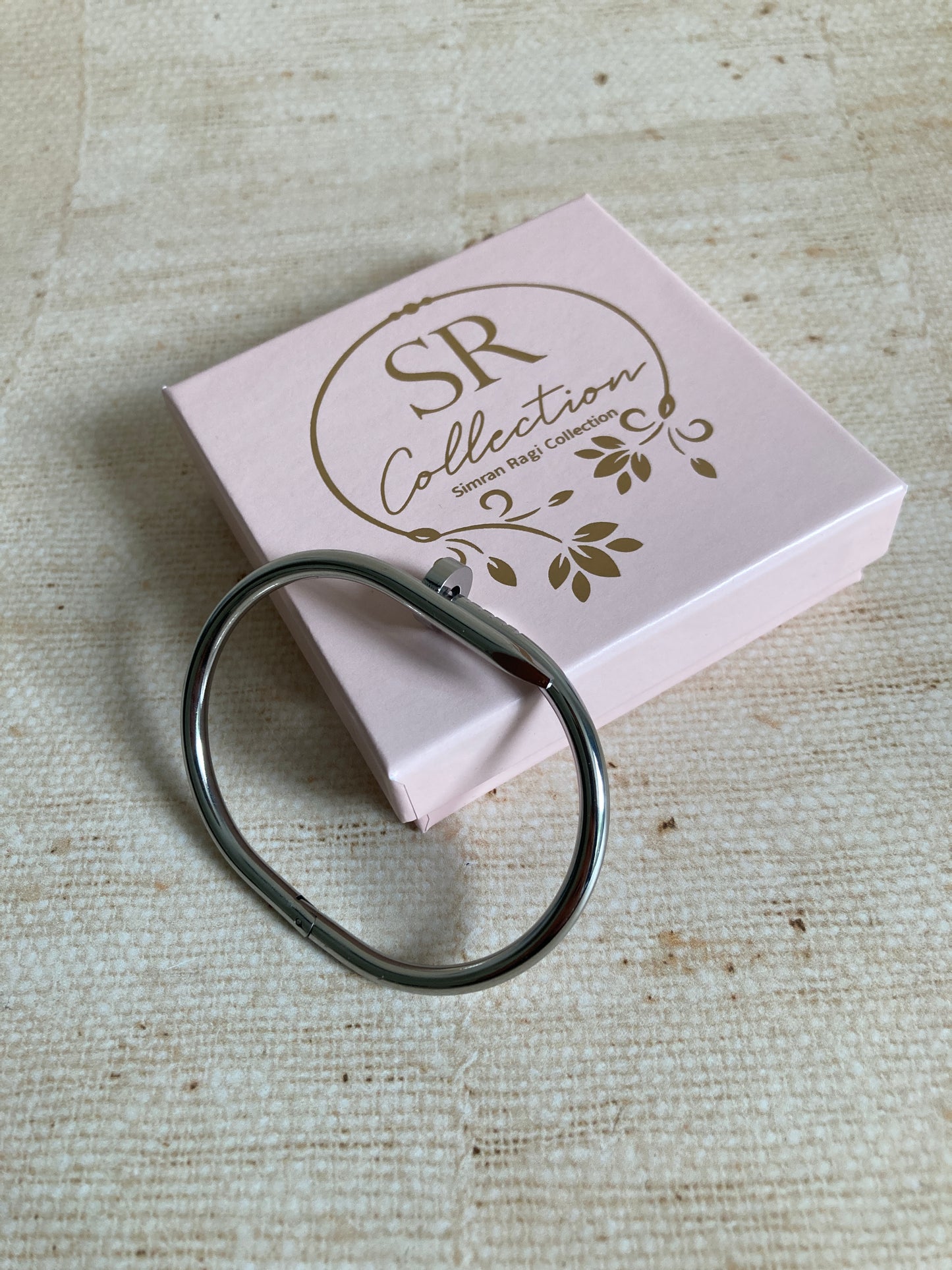 Silver Nail Bangle/Bracelet (ST831)