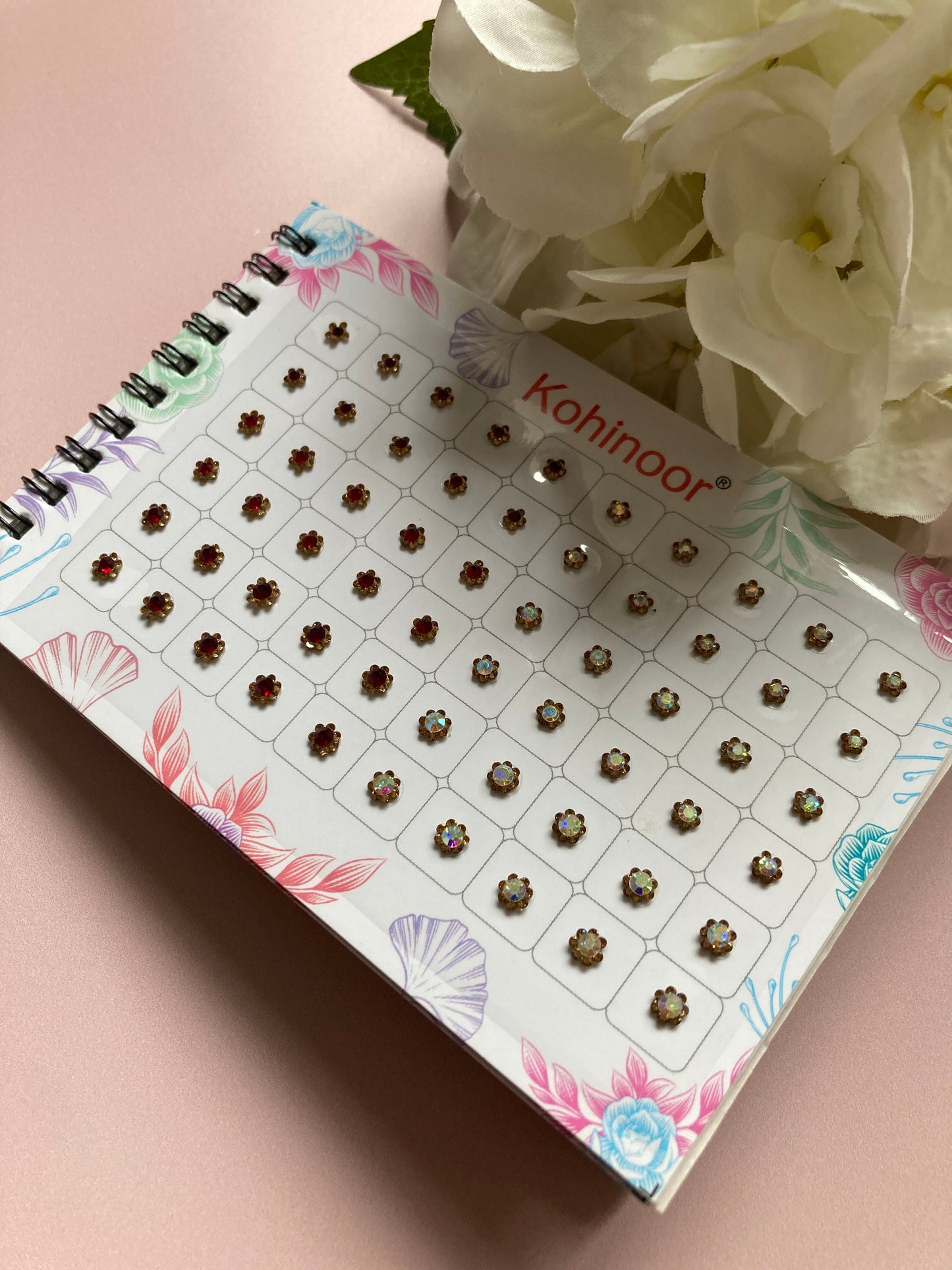 Colourful 5 Page 300 Flower Bindi Booklet (ST986)