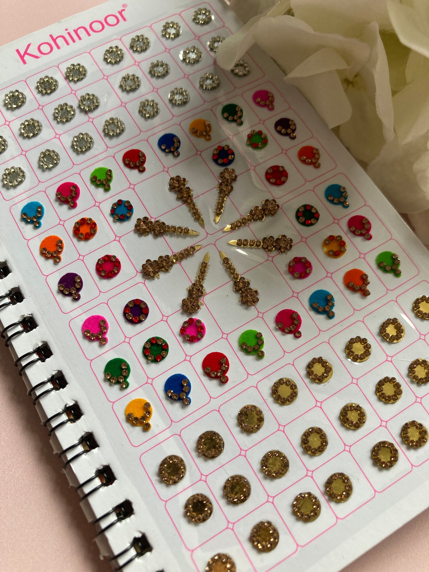 Antique And Silver Mixed Designs 6 Page Bindi Booklet (ST983)