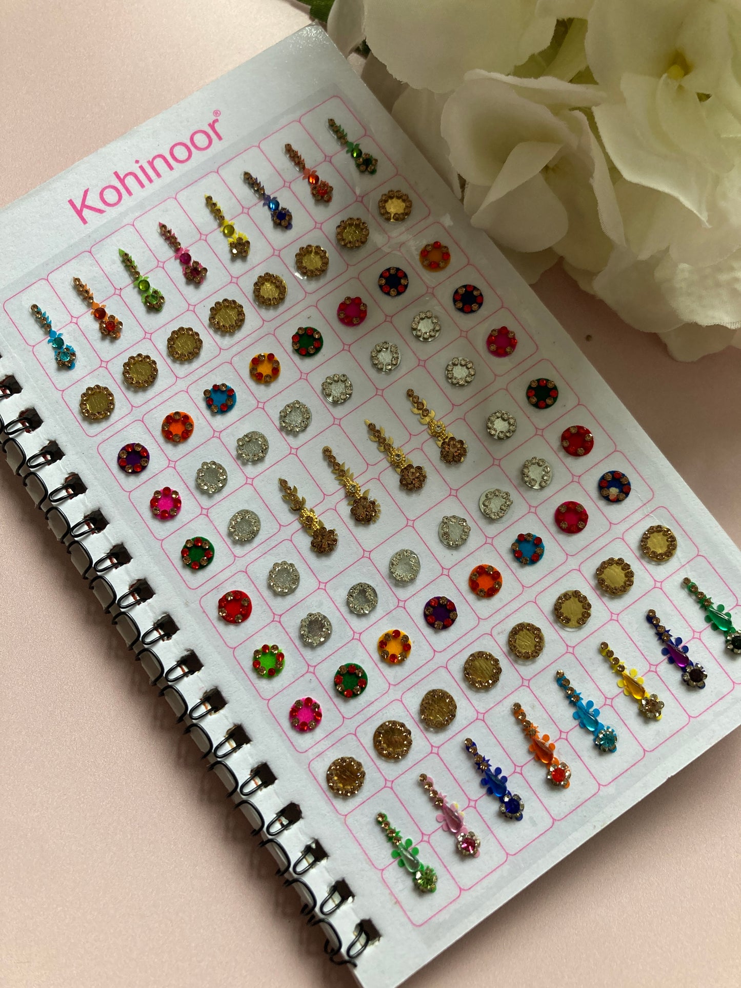 Antique And Silver Mixed Designs 6 Page Bindi Booklet (ST983)