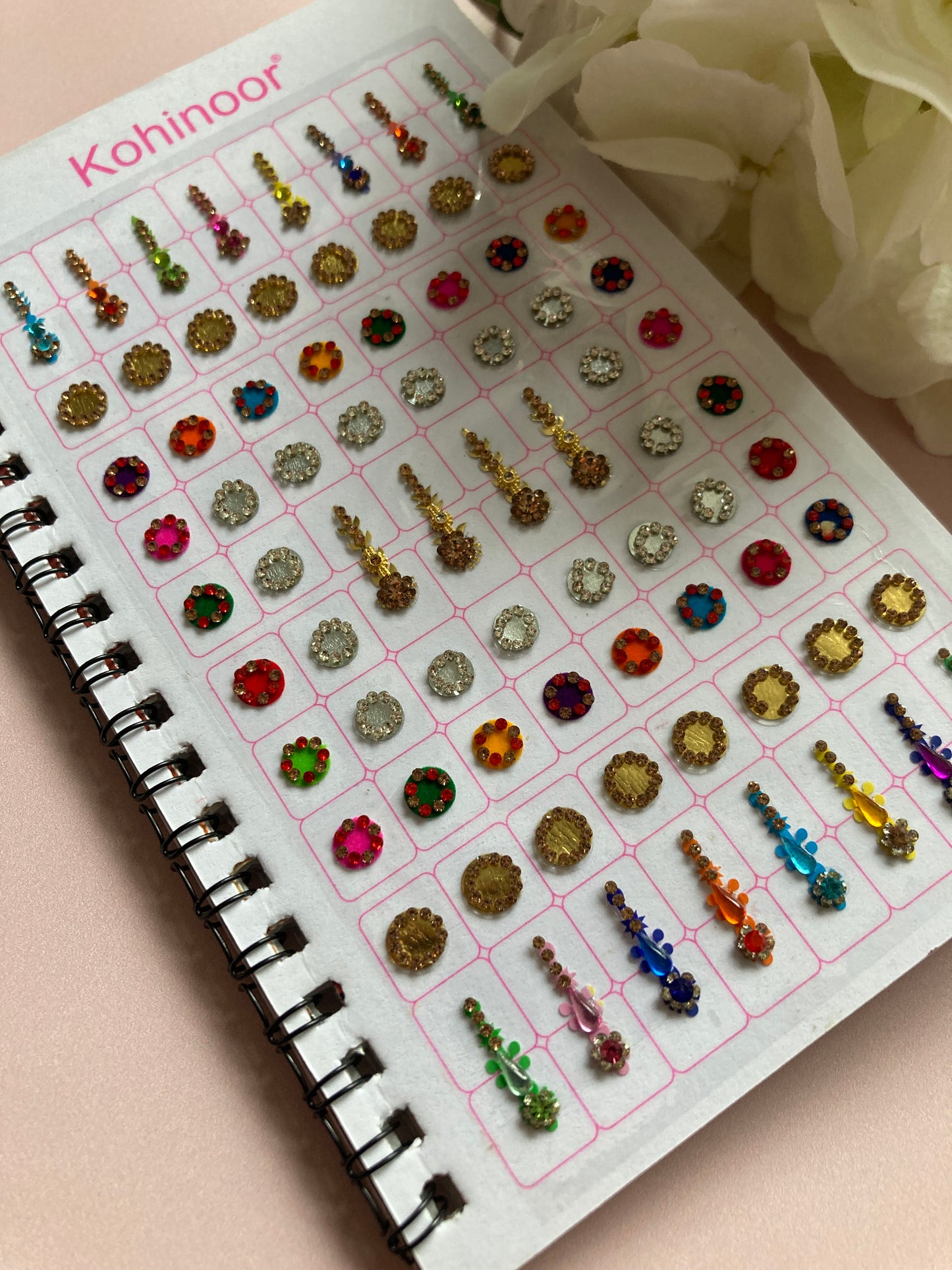 Antique And Silver Mixed Designs 6 Page Bindi Booklet (ST983)