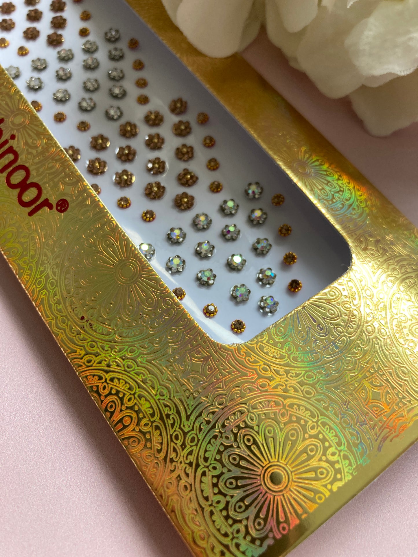 Gold And Silver Bindi Pack (ST984) (2)