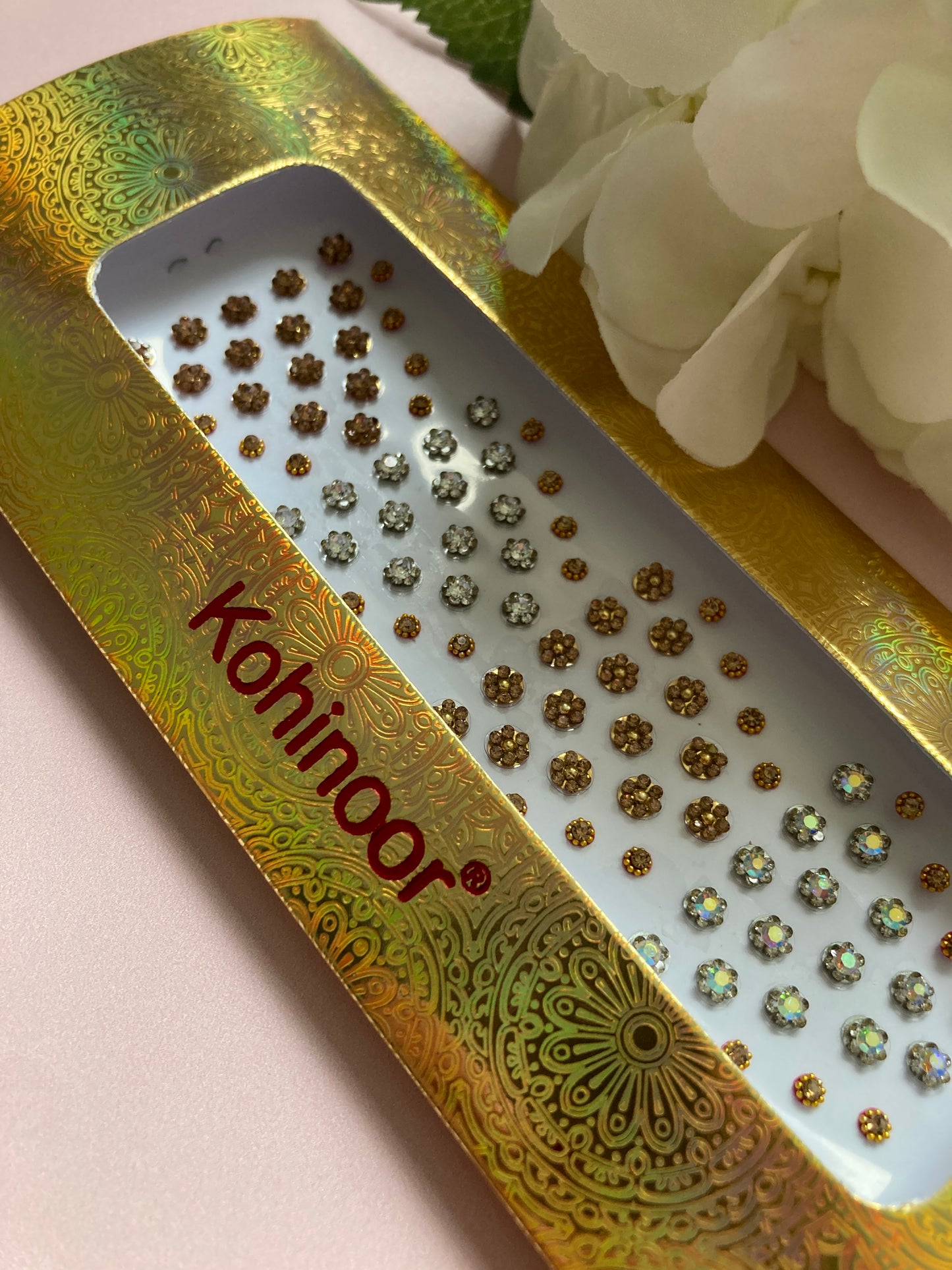 Gold And Silver Bindi Pack (ST984) (2)