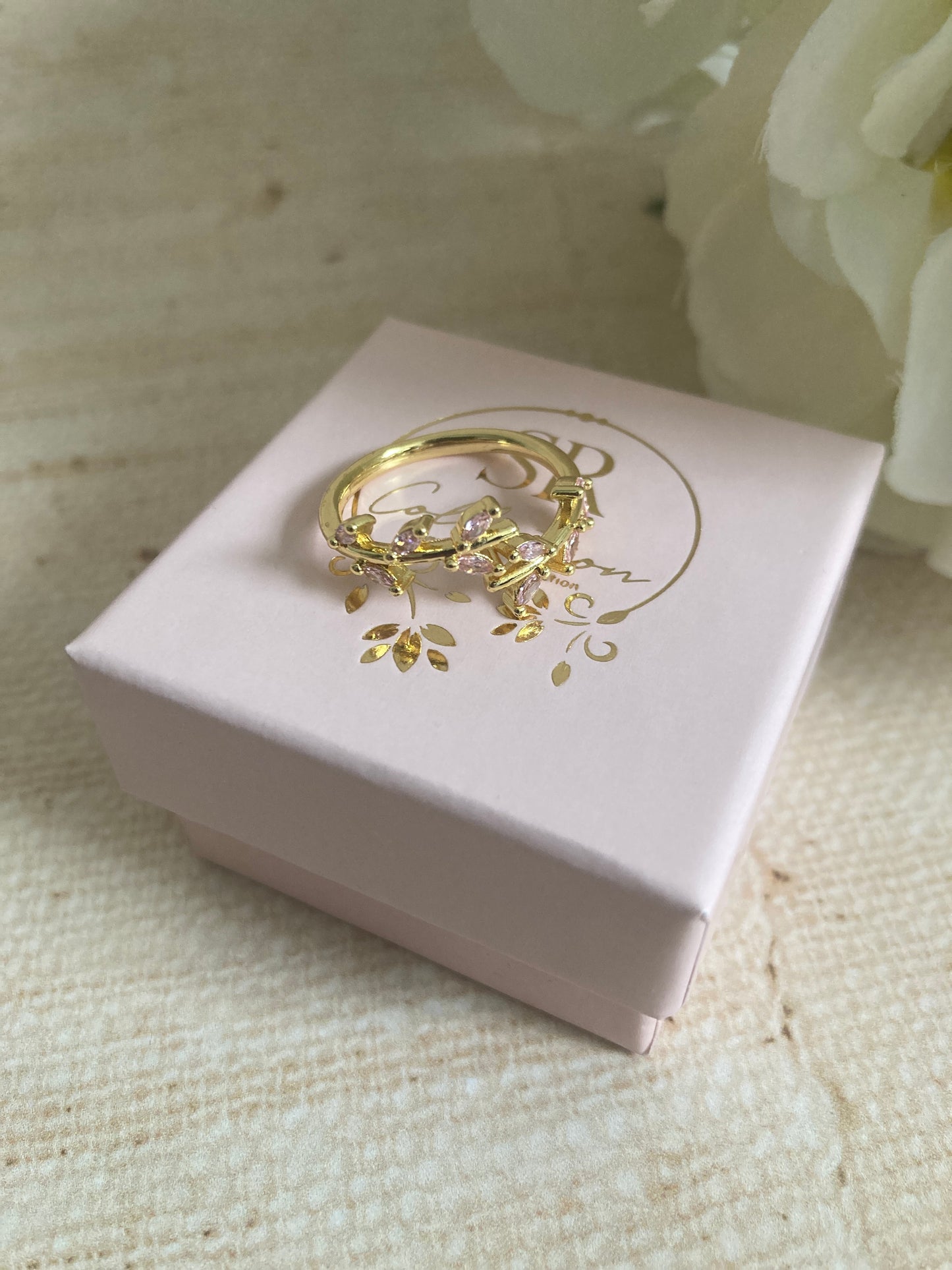 Adjustable Pink 14K Gold Plated Vine Leaf Ring (ST987)