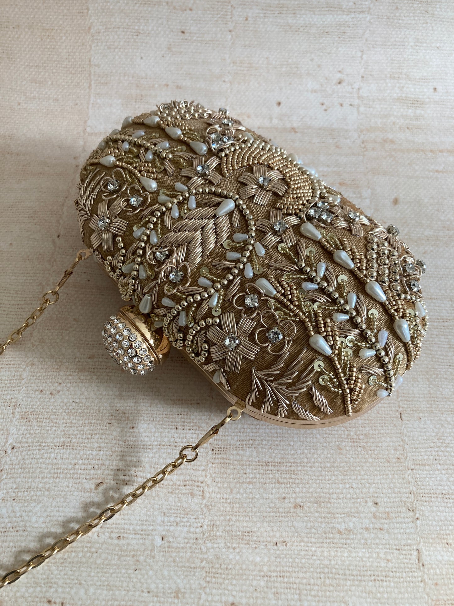 Ambrose (Oval Clutch)(Dark Gold)(ST266)