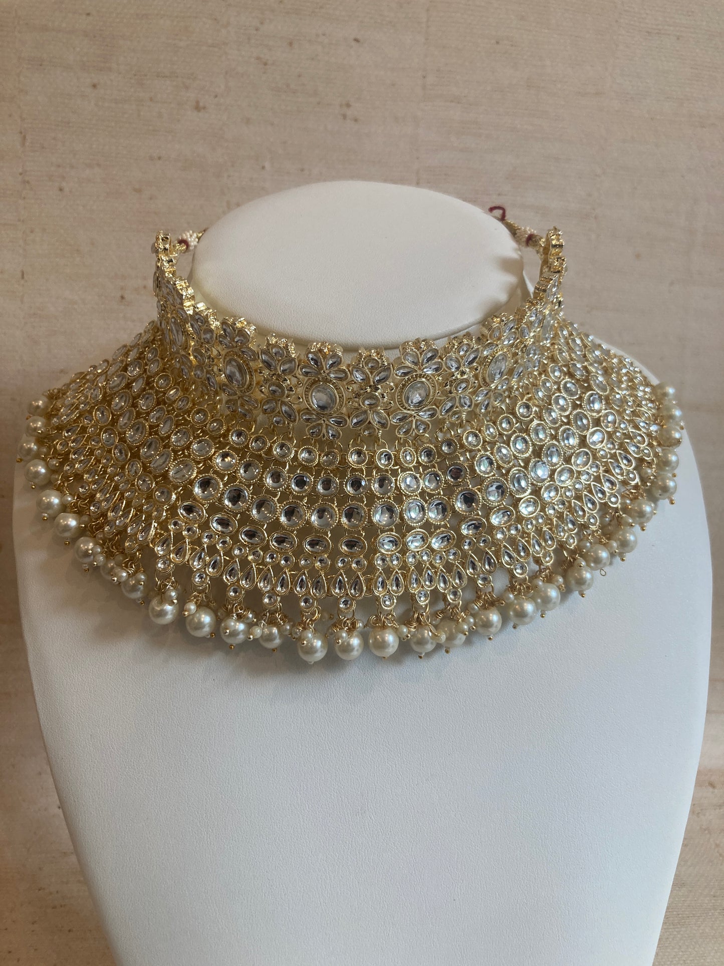 Maharani Gold Plated Kundan Choker Set (ST222) White