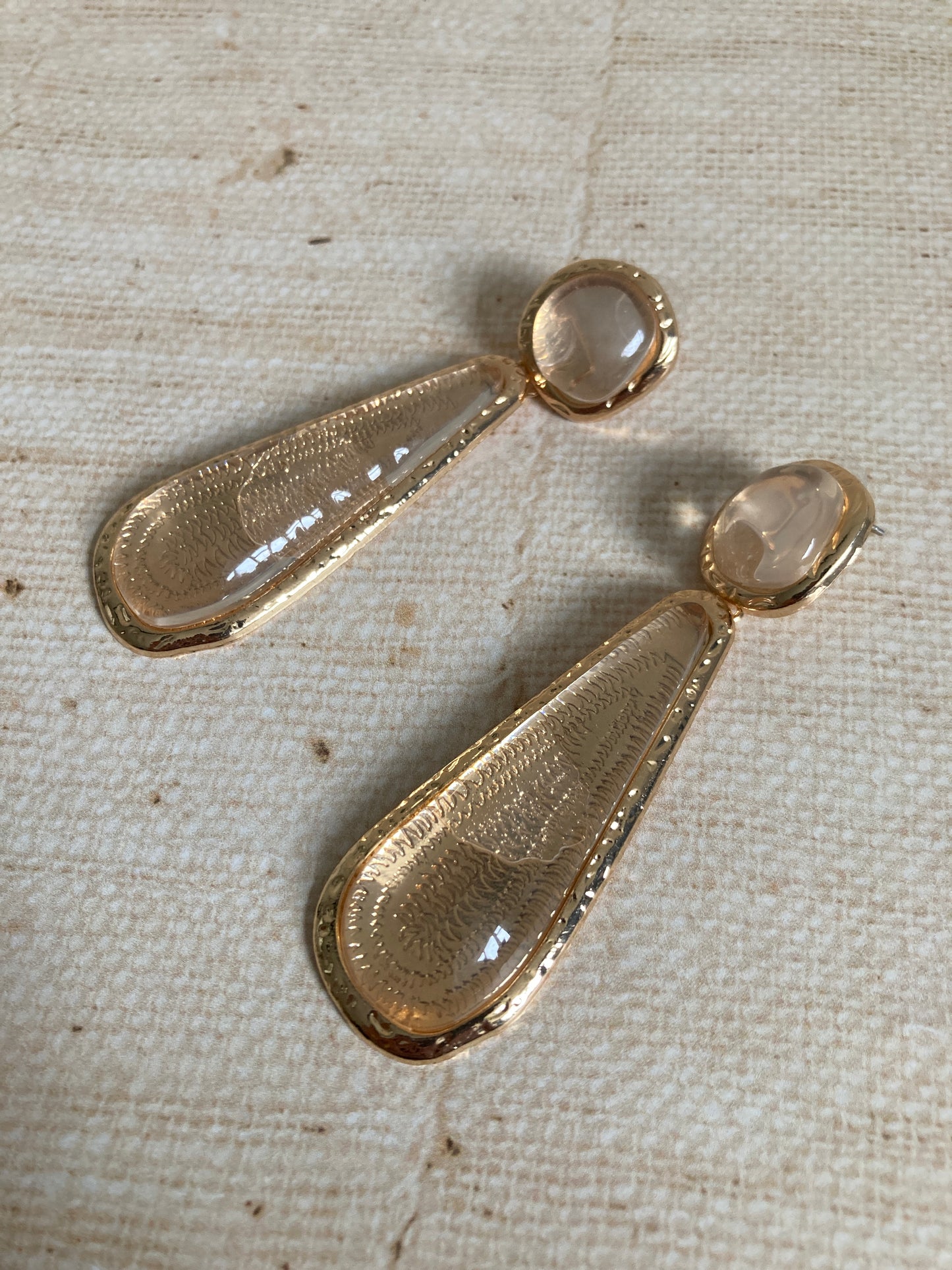 Geometric Resin Gold Dangle Earrings (ST992)