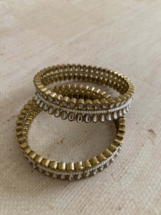 Hargun Gold Plated Pair Of Kundan Bangles 2.8 (ST936) (Antique)