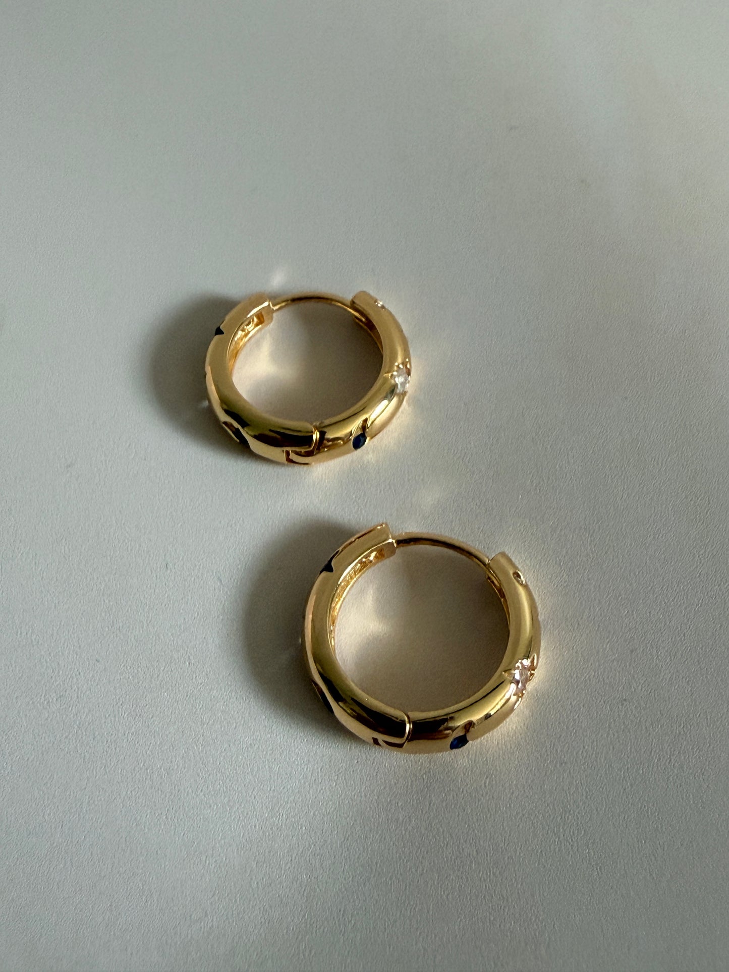 18K Gold Plated Chunky Star Huggie Hoop Earrings (ST1253)