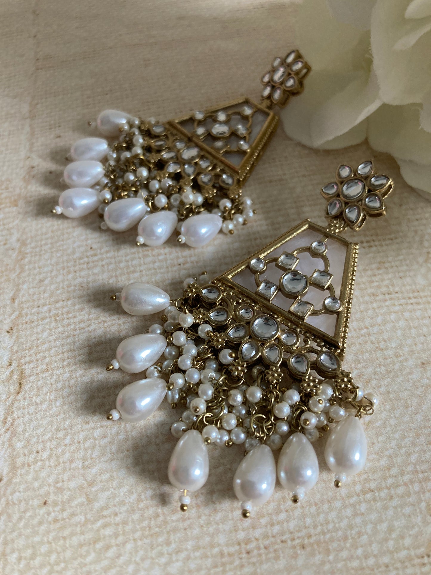 Farah Antique Gold Plated Kundan And Pearl Dangle Earrings (ST1016)