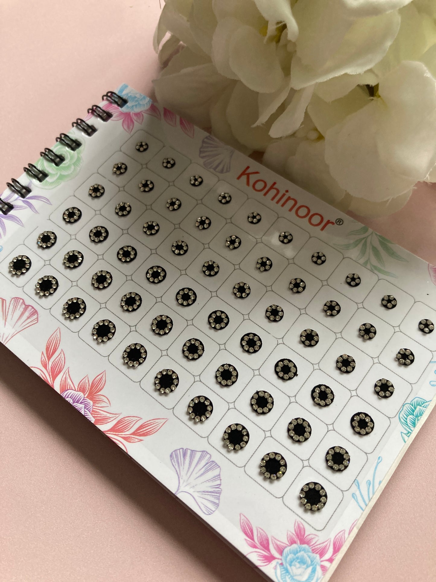Black Silver And Antique Stone Border 5 Page 300 Bindi Booklet (ST1020)