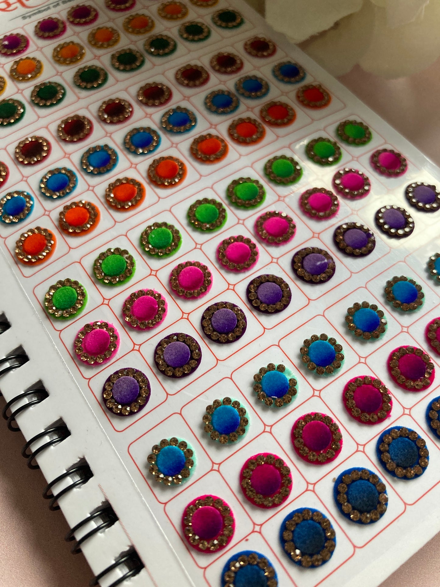 Stone Border Ombre 960 Bindi Booklet (ST1018)