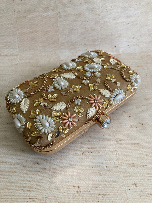 Maneet (Rectangular Clutch) (Gold) (ST812)