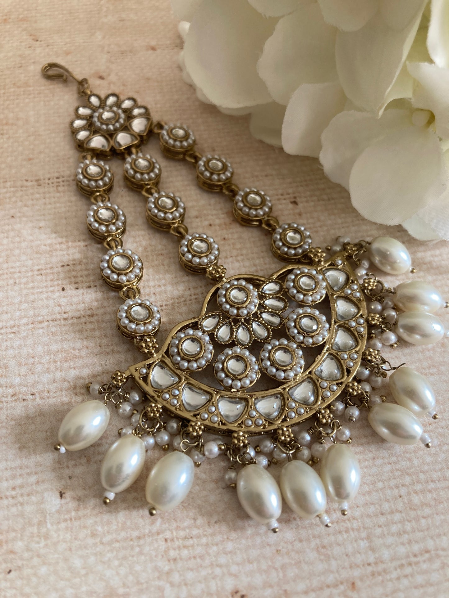 Chand Antique Gold Pearl Passa/Jhumar (ST1032)